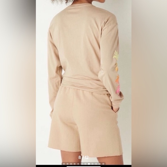 Vs PINK dad shorts long sleeve campus tee hummus floral logo - Picture 10 of 16